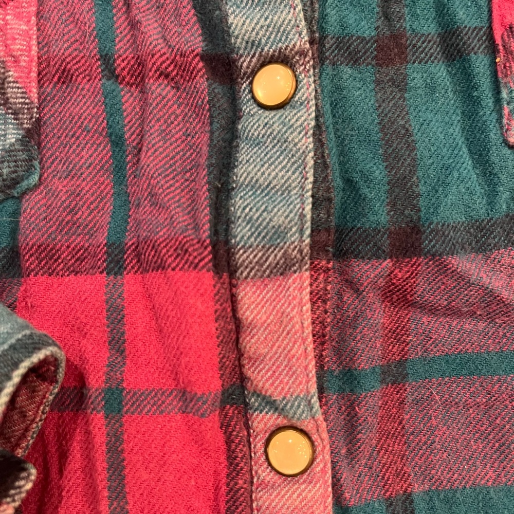 Mossimo Supply Co. Blue and Pink Plaid flannel western style snap button Shirt - Picture 4 of 9